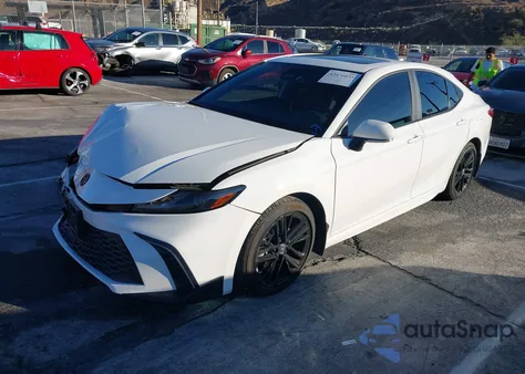 2025 Toyota Camry Se из США, поврежденный, VIN 4T1DAACK2SU105065